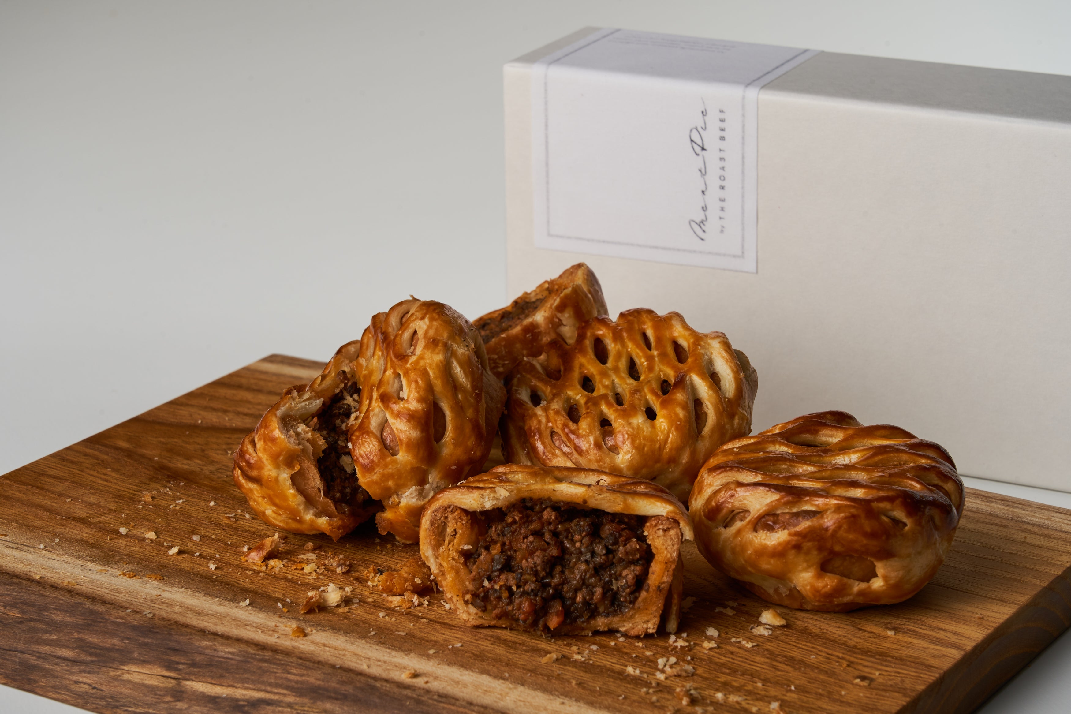 【本日(9/4)からオンラインショップにてミートパイの販売をスタートします!!!】